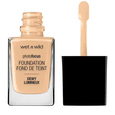 wet n wild Photo Focus Foundation Dewy Lumineux Soft Beige - Liquid Foundation for Everyday Use with Dewy Finish