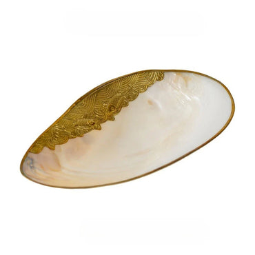 Mother-of-Pearl Shell Jewelry Tray – Luxury Vanity & Display Dish