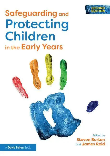 Safeguarding and Protecting Children in the Early Years - Paperback