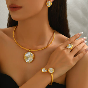 Cross-border Vintage European American Jewelry Set Includes Necklace, Earrings & Bracelet, Geometric Design Inlaid Clear Cubic Zirconia, Round Tag Pendant Clavicle Chain Wrist Accessories For Women