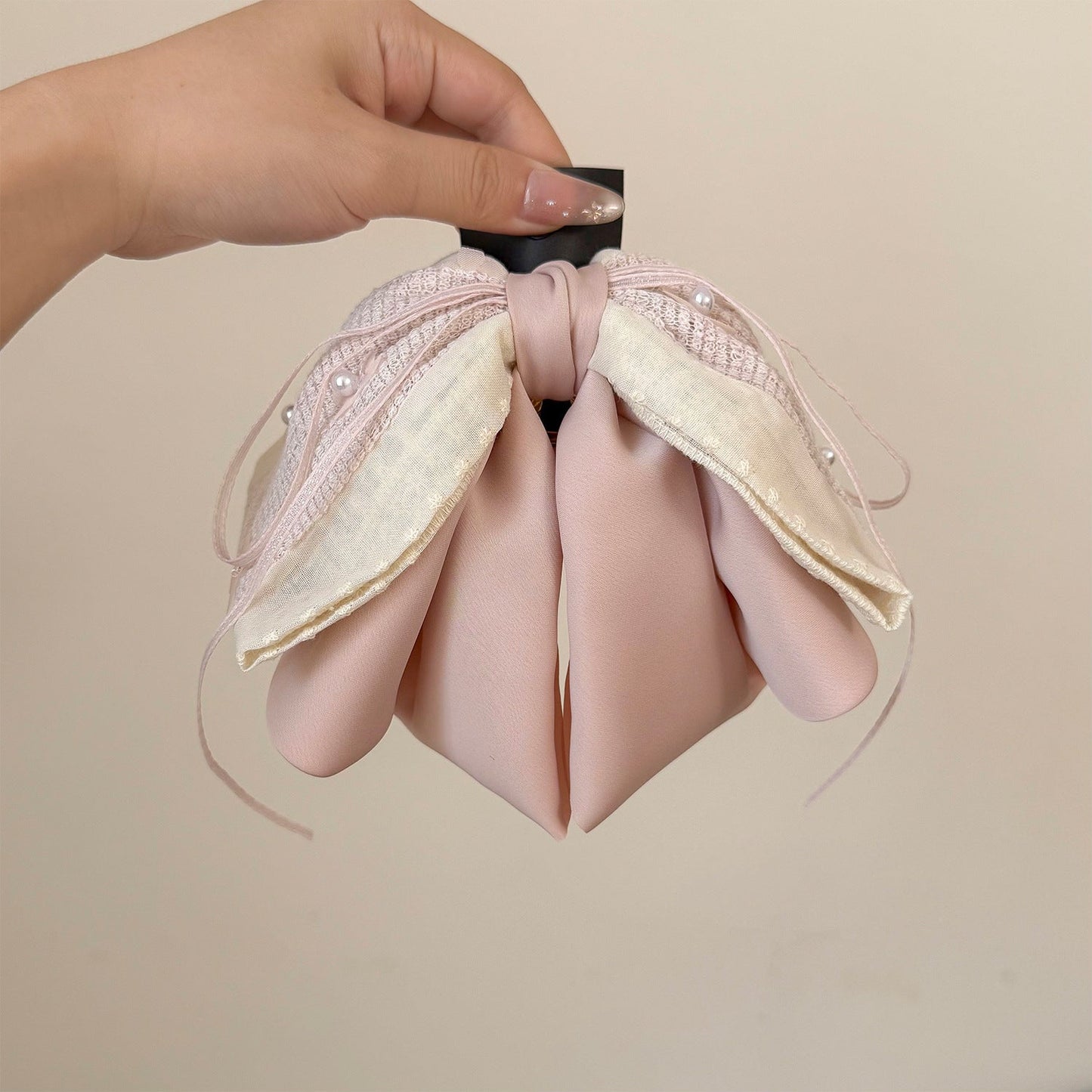 New Sweet Lace Fabric Bow Ponytail Clip