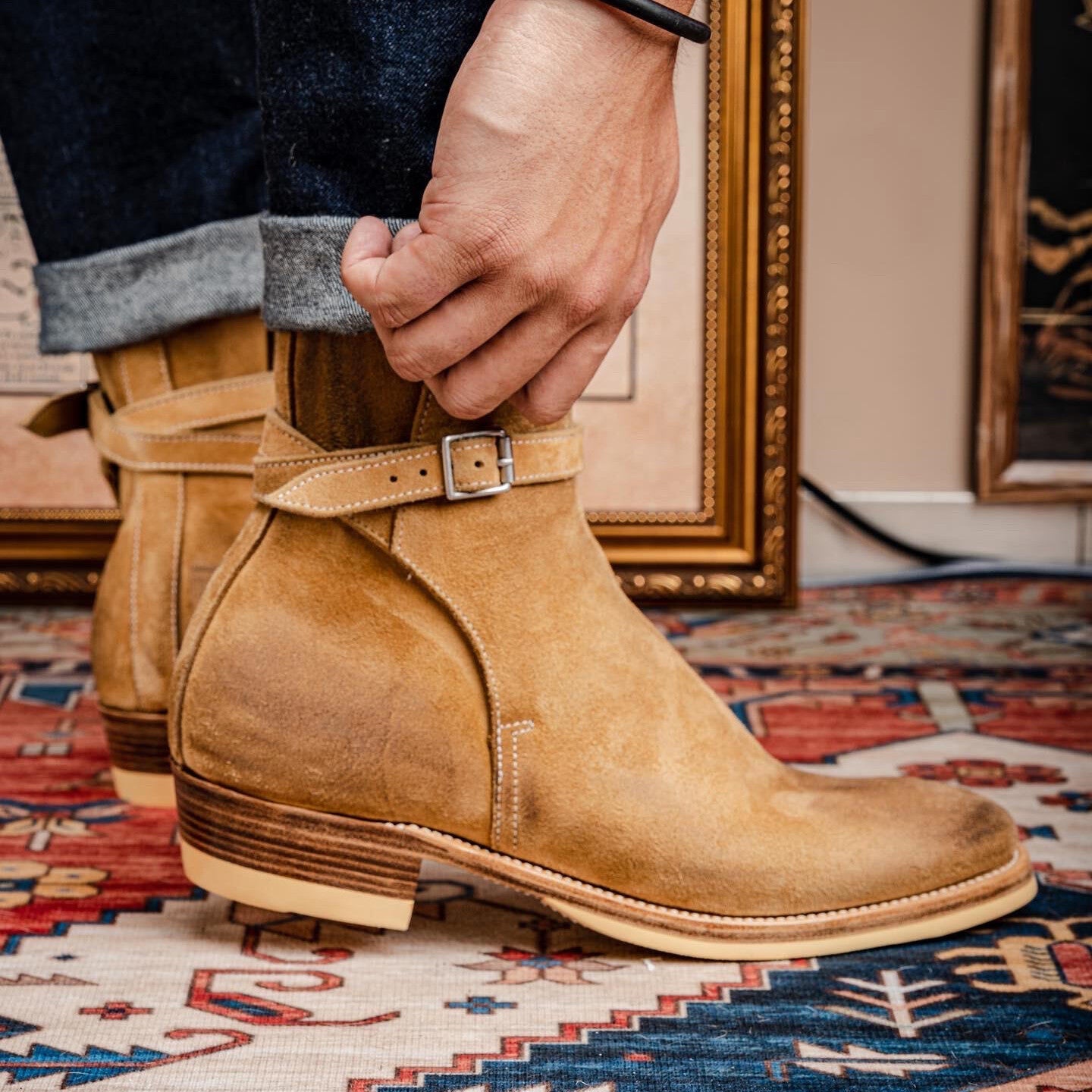 American-style Vintage Pointed-toe Boots Mens Suede Boots