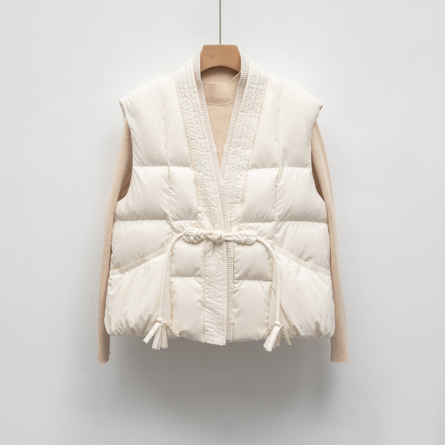 New National Standard Autumn And Winter Plain Color V-neck Loose Vest