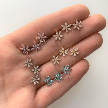 16G 1/4 Clear CZ Gem Tri Flower Cartilage
