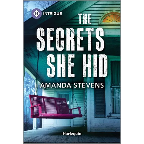 The Secrets She Hid - Paperback