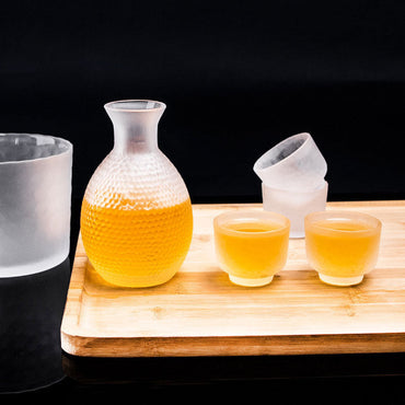 Japanese Hammered Glass Wine & Sake Set – 6-Piece