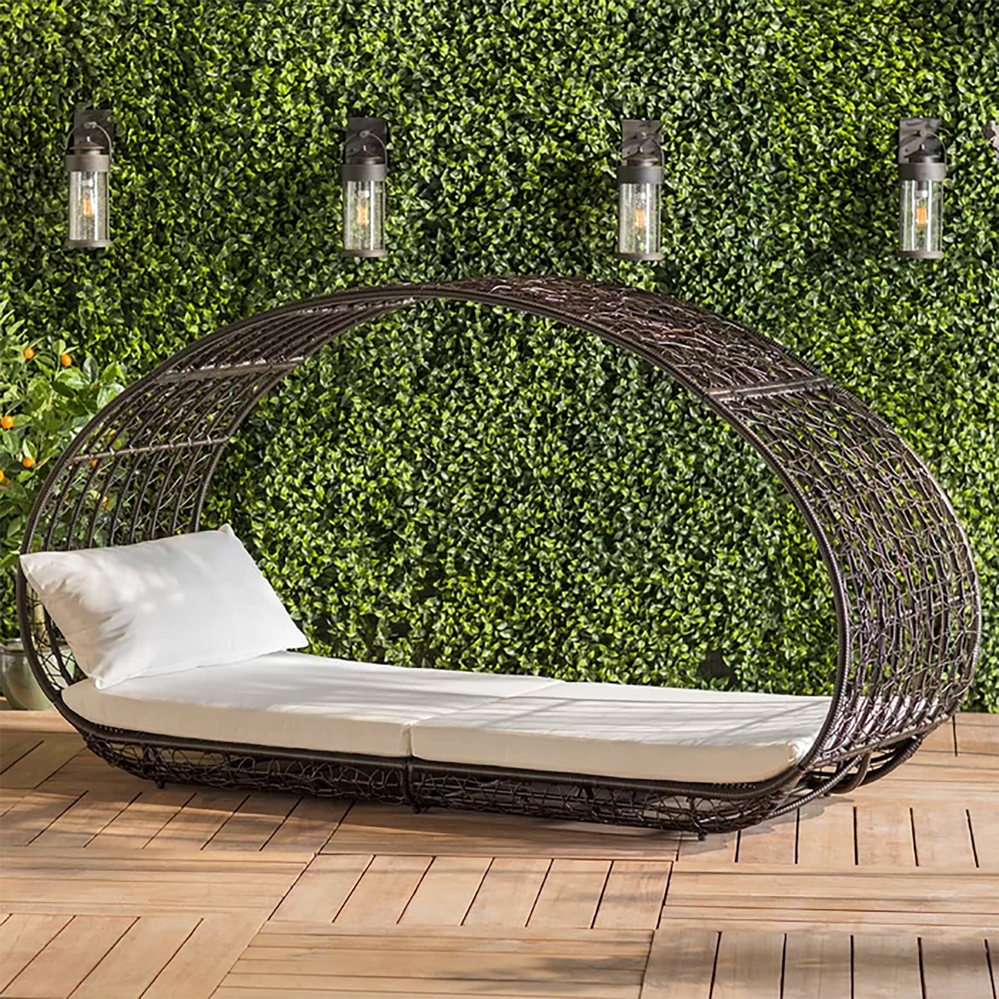 Outdoor Daybed Wicker Aluminum Brown Beige Cushion 91in 600 LB