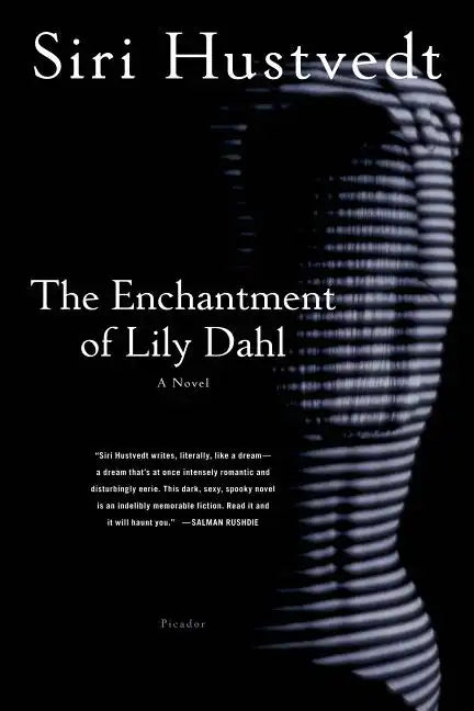 The Enchantment of Lily Dahl - Paperback