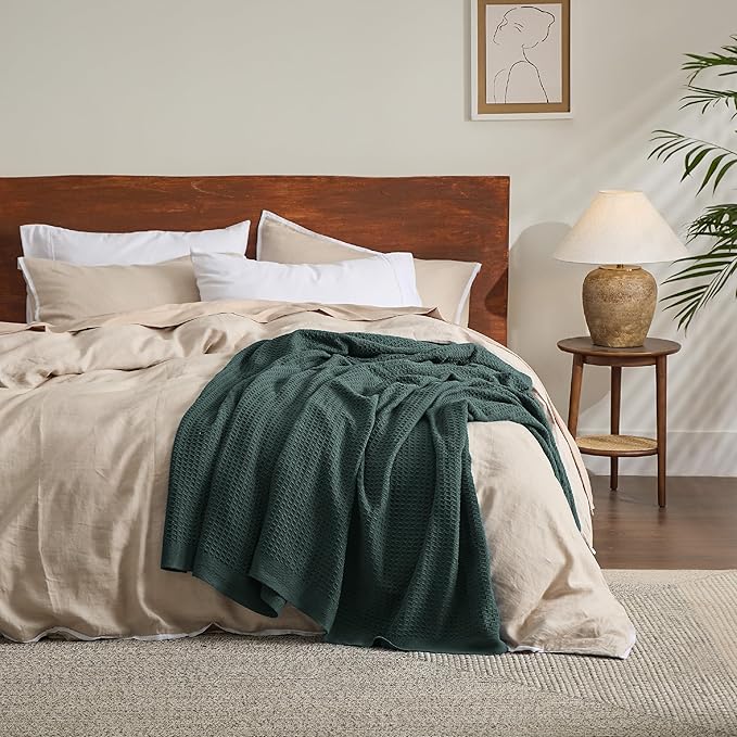 Bedsure 100% Cotton Blanket King Size for Bed - Breathable and Soft, Waffle Weave Blanket for Summer, Thick Cozy Fall Blankets for Women Gift, Dark Green, 104x90 inches
