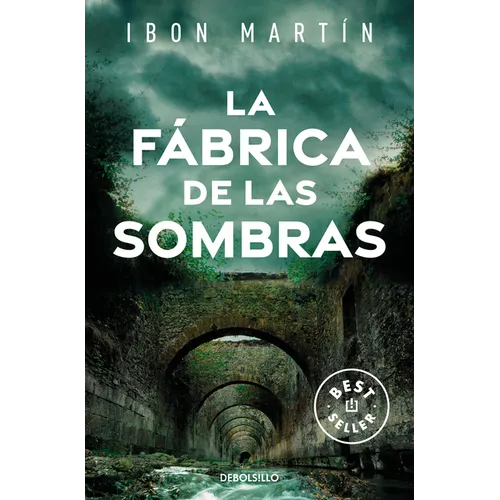 La Fábrica de Las Sombras / The Factory of Shadows - Paperback