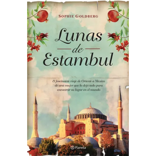 Lunas de Estambul (Novela) / Moons of Istanbul (a Novel) - Paperback