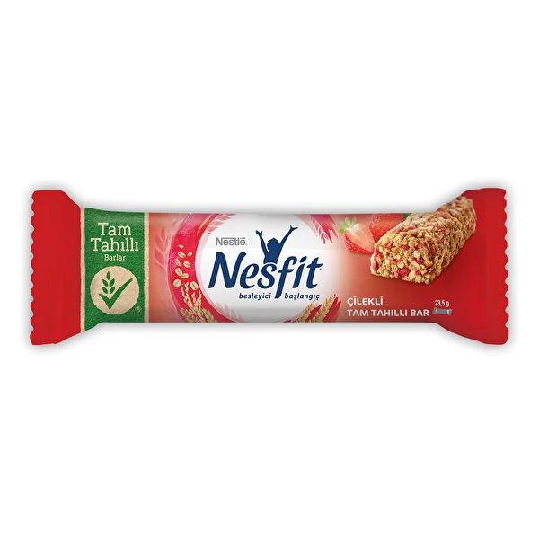 NestlŽ Nesfit Whole Grain Energy Bar - Strawberry Flavor, 23g - Healthy Breakfast or Snack, Convenient Nutrition