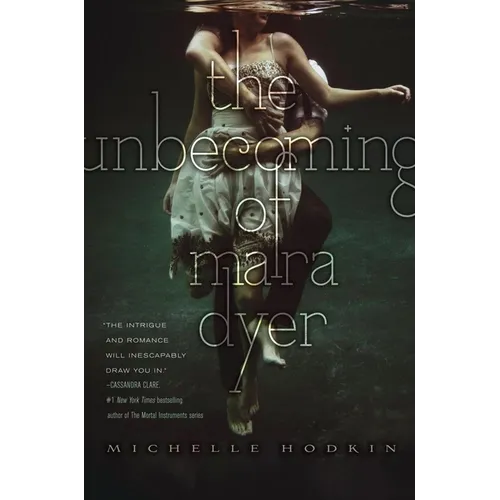 The Unbecoming of Mara Dyer - Hardcover