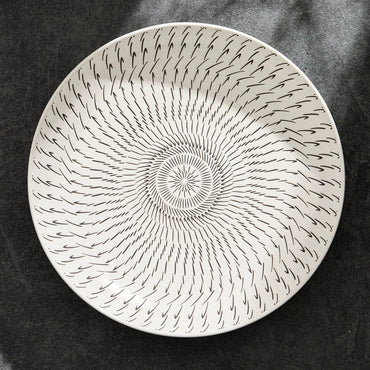 Luxury Japanese-Style Ceramic Dinner Plate – Modern Black Line Pattern