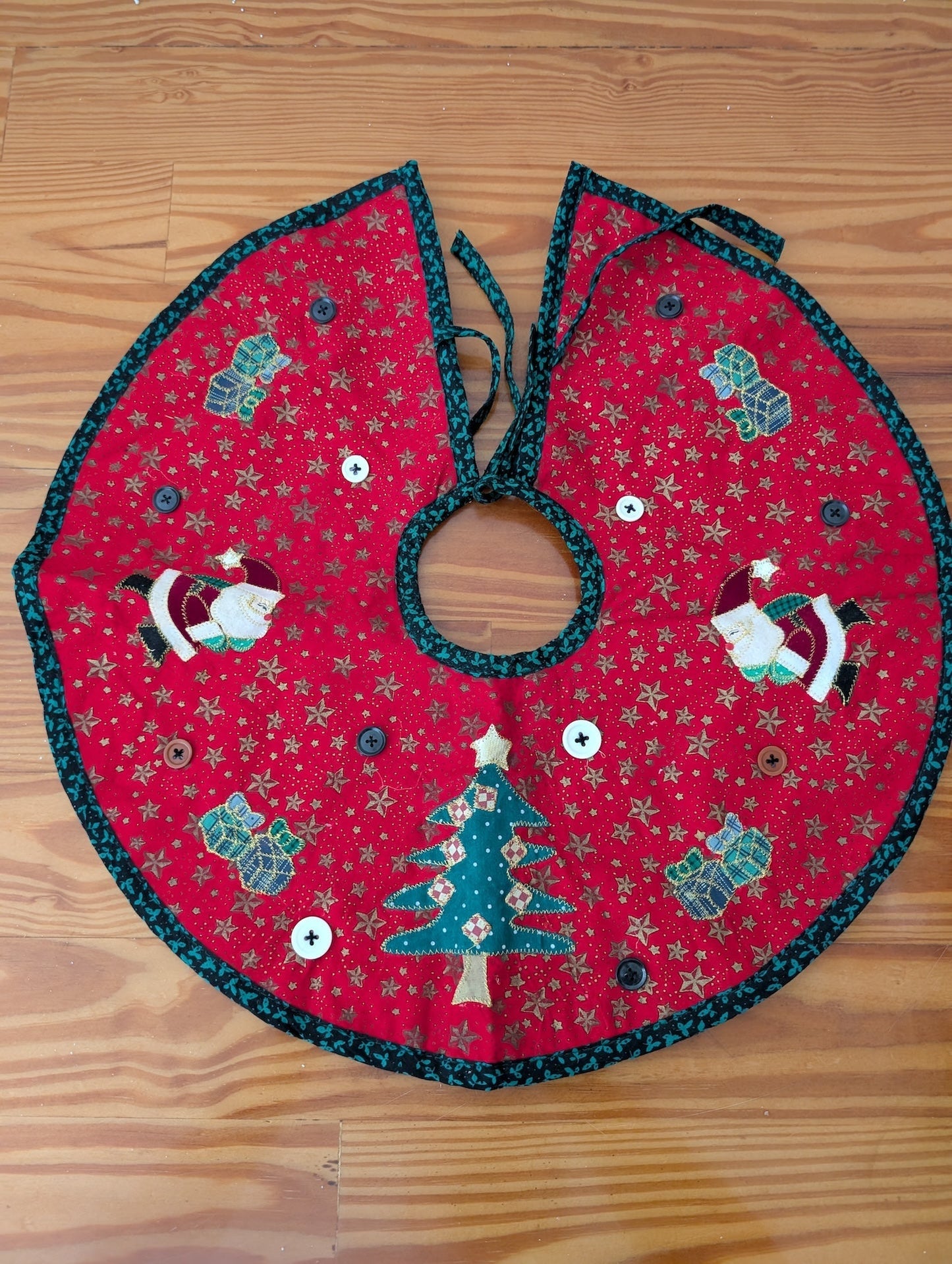 Handmade Appliqué Tree Skirt from Unknown - Holiday Decor (Cotton Fabric, Batting, Buttons Tree Skirt, Handmade, Folk Art, Traditional, Red, Green, Gold)