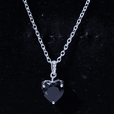 2 Carat Black Onyx Heart Pendant with Diamond