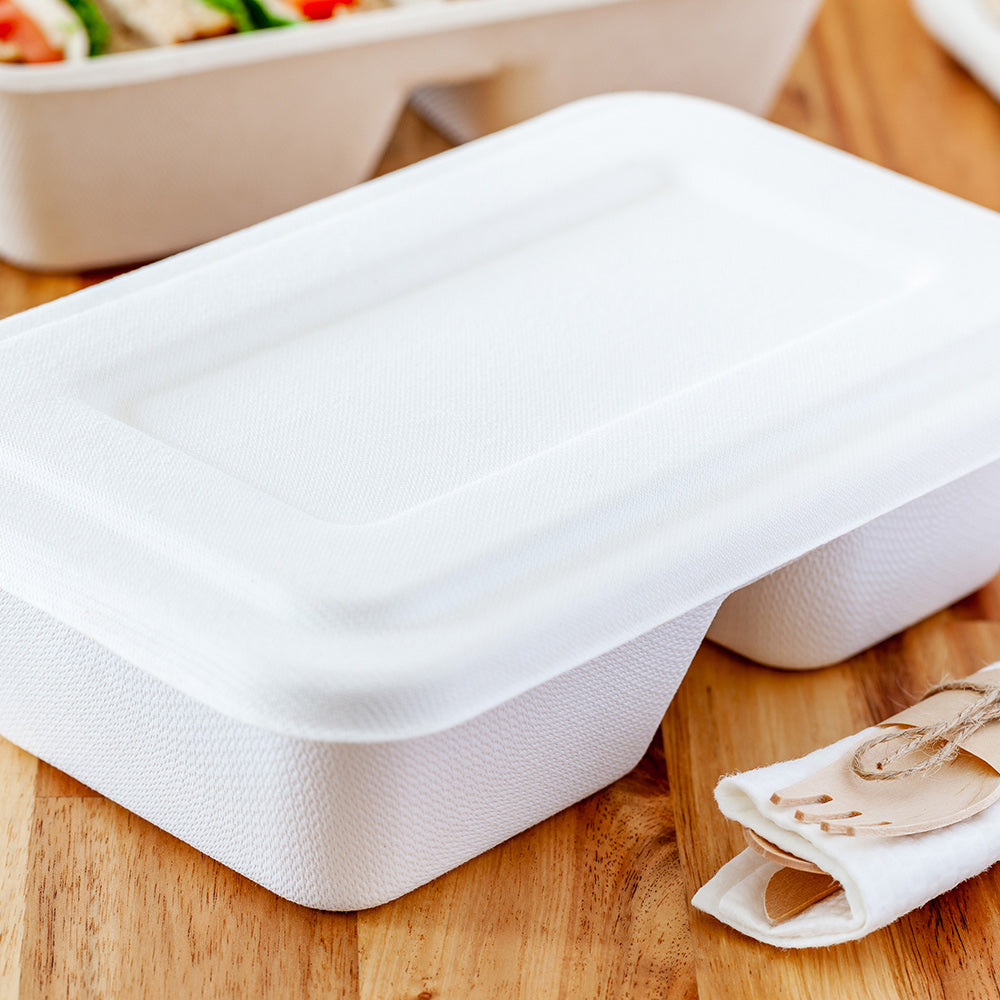 Pulp Tek Rectangle White Sugarcane / Bagasse Lid - Fits 2-Compartment Take Out Container - 9 1/4" x 5 3/4" x 1/2" - 100 count box