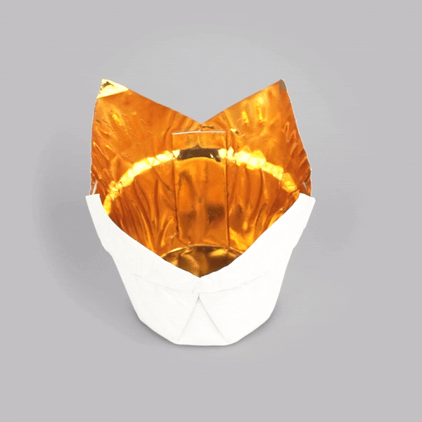 Panificio 3.9 oz White Foil Paper Tulip Baking Cup - 3 1/4" x 3 1/4" x 2 3/4" - 50 count box