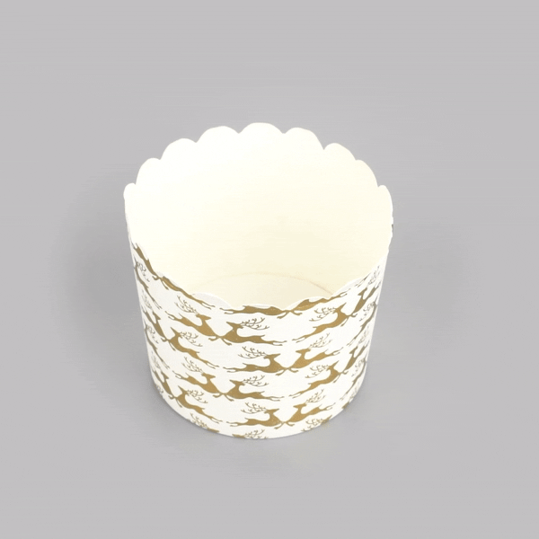 Panificio 4.5 oz White Paper Scalloped Baking Cup - Gold Reindeer - 2 3/4" x 2 3/4" x 2" - 50 count box