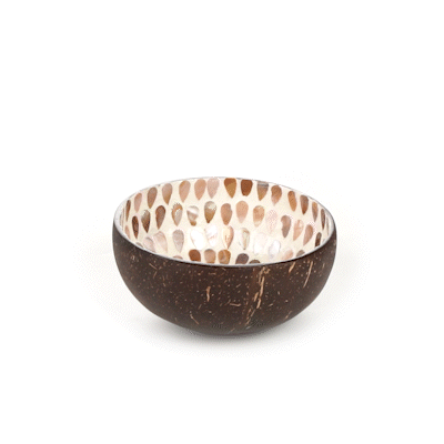 Coco Casa 16 oz White Handmade Teardrop Coconut Bowl - 10 count box