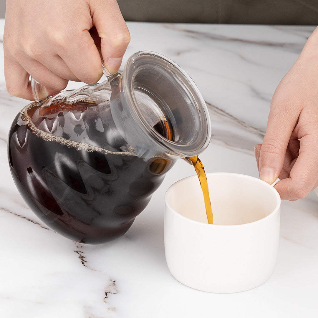 Restpresso 22 oz Round Clear Glass Range Coffee Server / Carafe - 3 1/4" x 3 1/4" x 4" - 1 count box