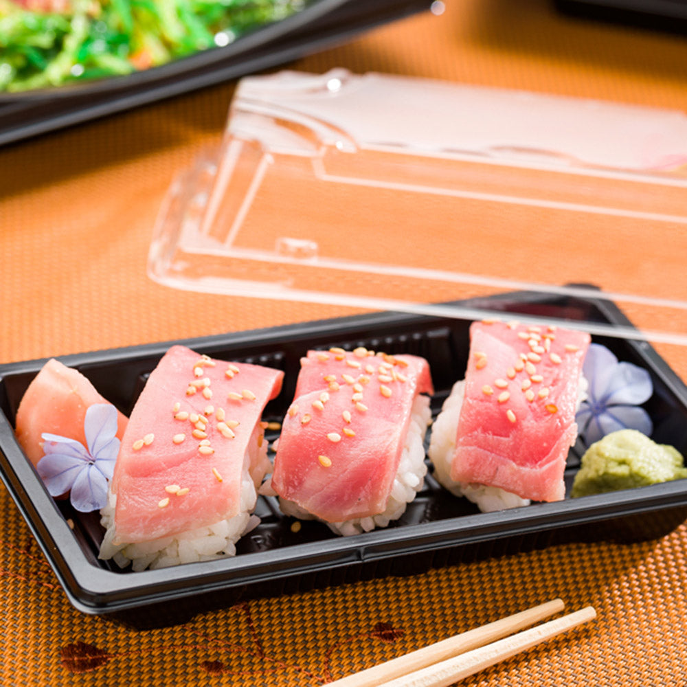 Roku Rectangle Black Plastic Medium Take Out Sushi Tray - with Clear Lid - 6 3/4" x 3 3/4" x 2" - 100 count box