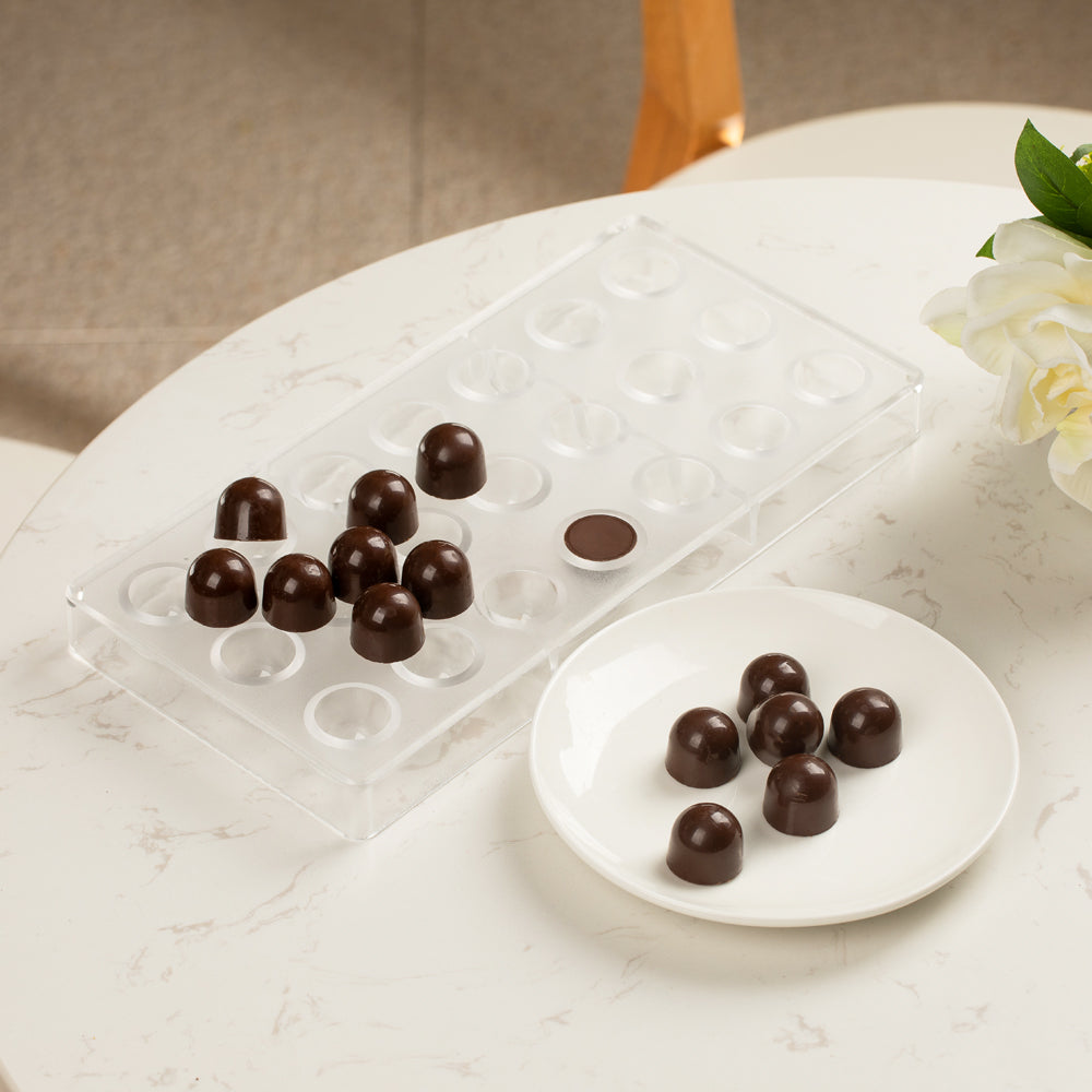 Pastry Tek Polycarbonate Half Sphere Candy / Chocolate Mold - 21-Compartment - 10 count box