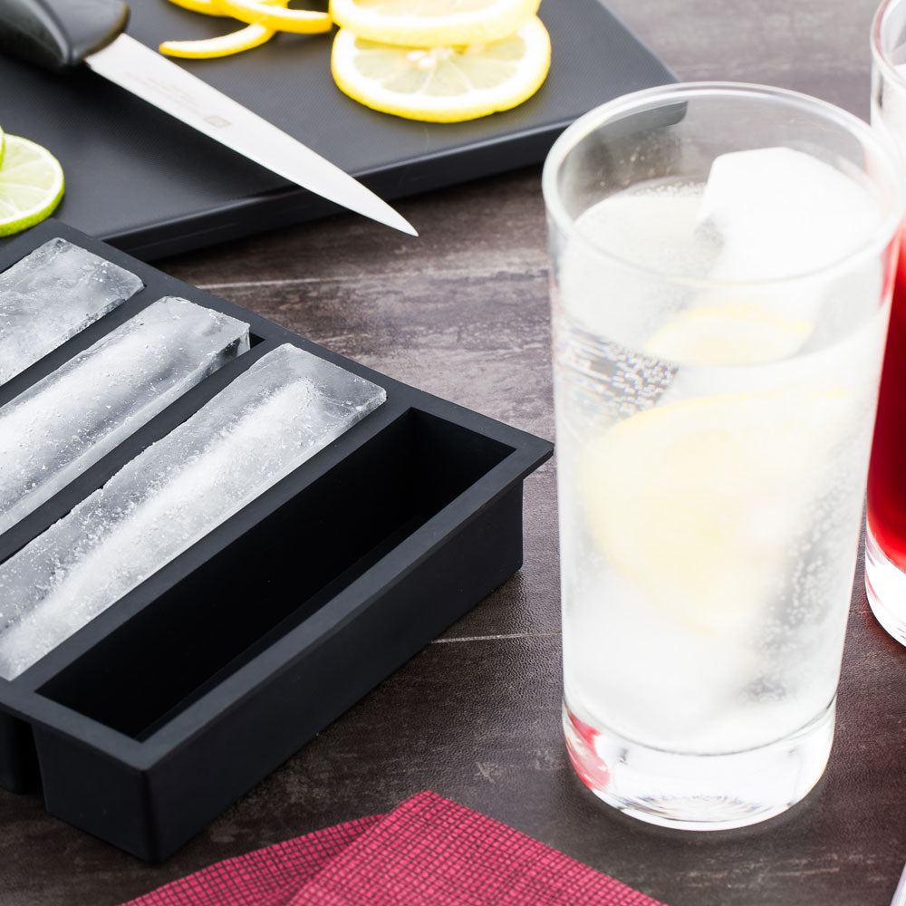 Bar Lux Black Silicone Ice Mold - 5 1/4" x 1 1/4" Slab, 4 Compartments - 1 count box
