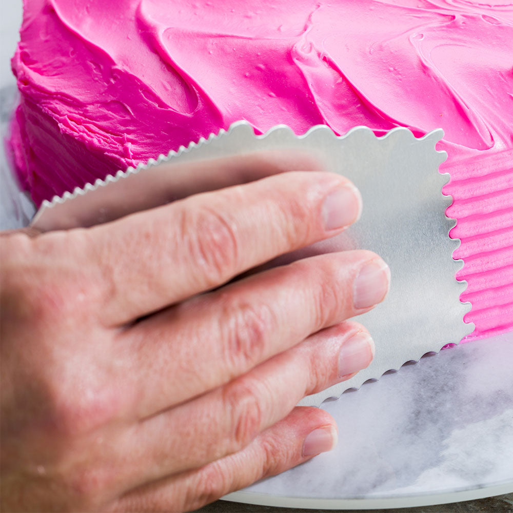 Pastry Tek 5-Pattern Metal Cake Scraper and Icing Comb with Assorted Combo Edge - 4.8" x 3.8" - 1 count box