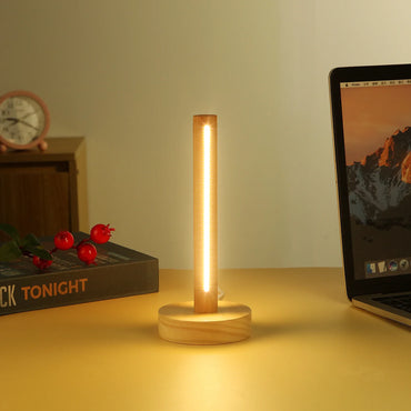 Natural Wood LED Table Lamp USB Powered Desk Lamp Retro Night Light Minimalist Bedside Lamp for Bedroom Ambient Lighting
