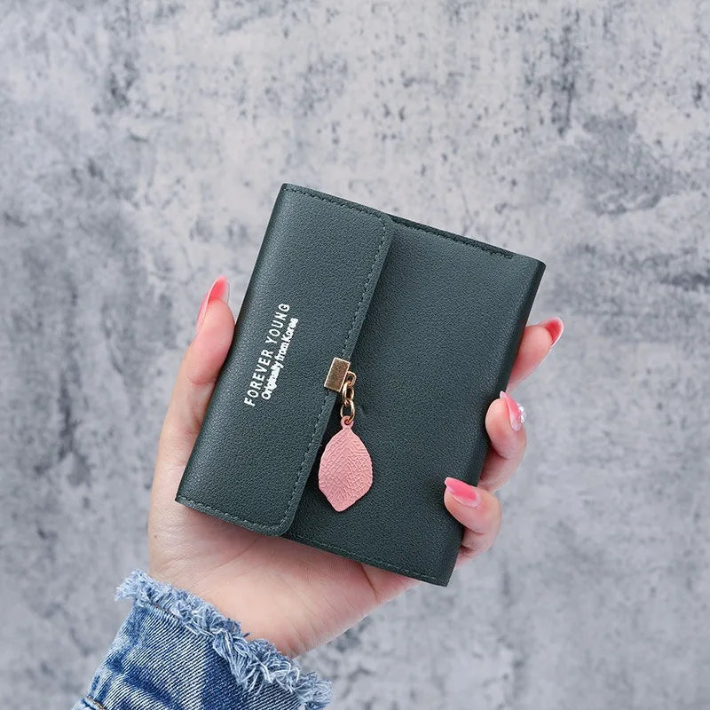 Compact Tri-Fold Women's Wallet - Small Coin Purse & Card Holder 11 x 8.5 x 2 cm (4.3 x 3.3 x 0.8 in)