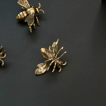 Vintage Brass 1pc/3pcs Mini Bee Collectible Figurines - Handmade Antique Desk Decorations - Ideal Gift for Home Office Collector
