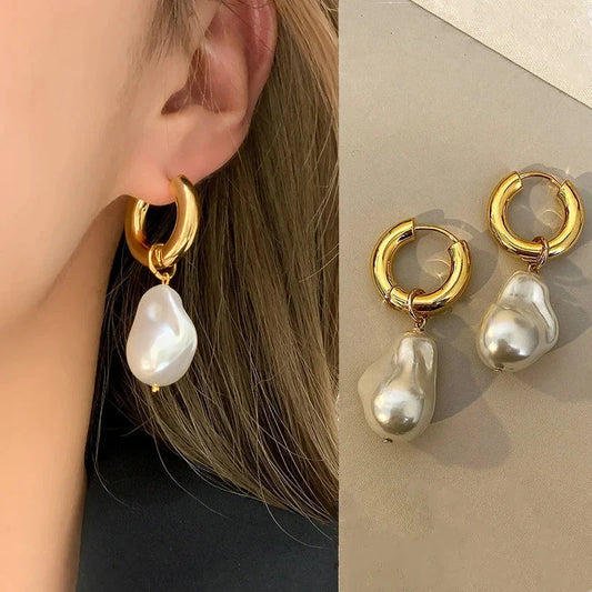 Vintage Circle Drop Earrings – Baroque Pearl Gold Earclips for Women