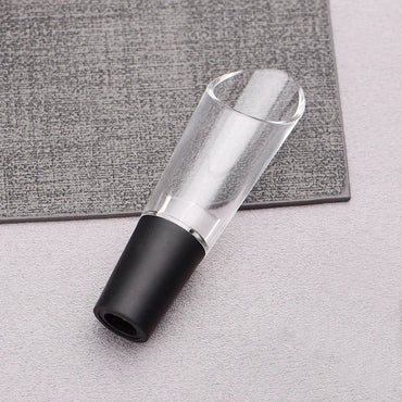 Wine Aerator Pourer Spout with Stopper – Portable Wine Decanter Pouring Tool