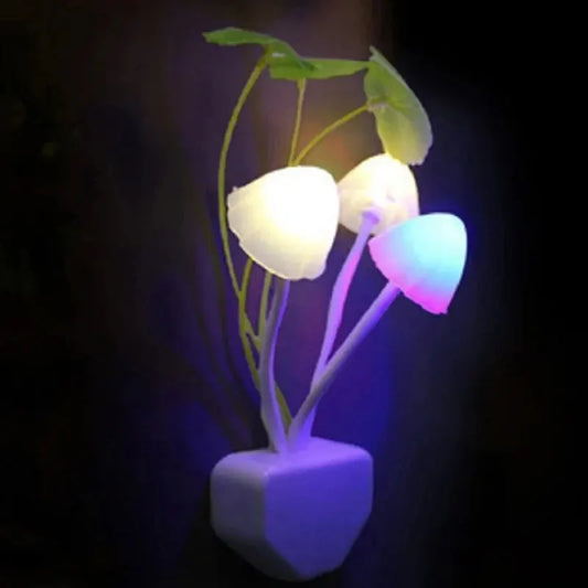 Mushroom LED Night Light with Light Sensor – Color-Changing Plug-In Lamp (EU & US Plug)