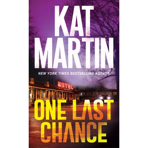 One Last Chance: A Thrilling Novel of Suspense - Paperback