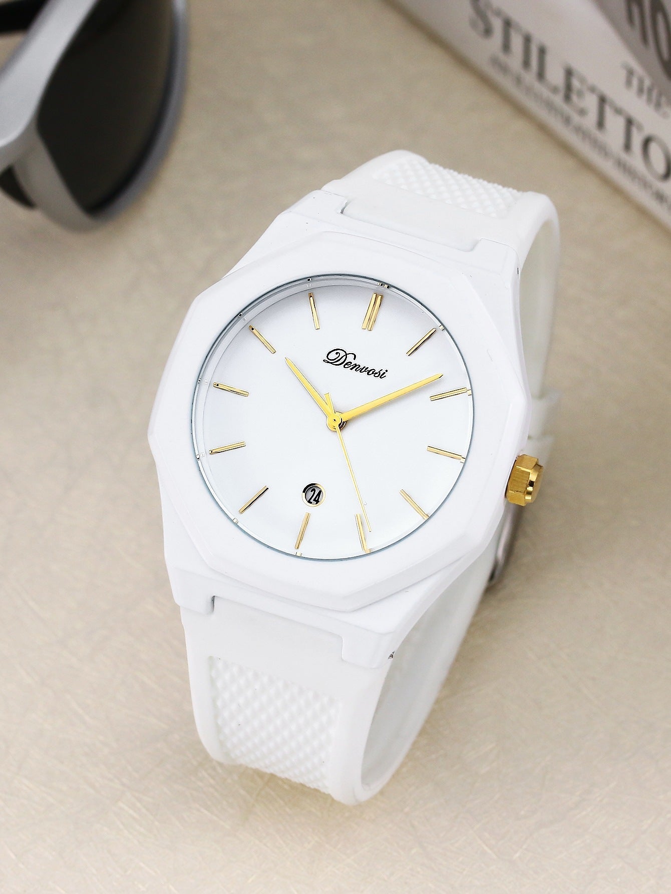 Elegant And Minimalist Waterproof Quartz Watch For Men