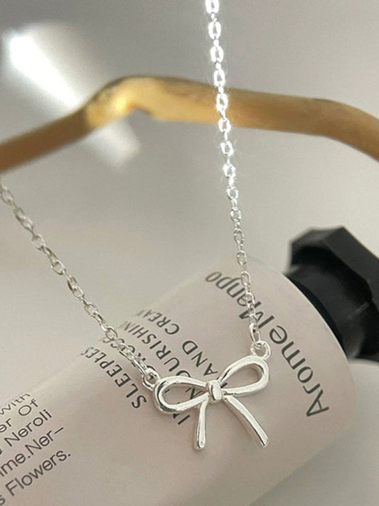 Modern 925 sterling silver simple and sweet clavicle bow necklace