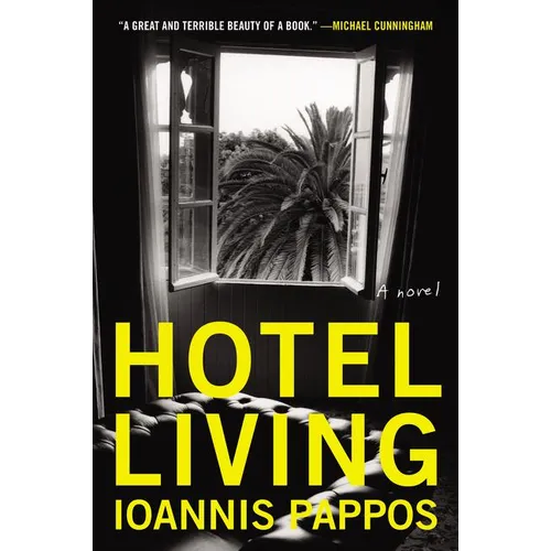 Hotel Living - Paperback