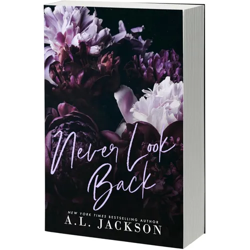Never Look Back - Paperback