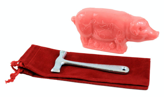 The Famous Peppermint Pig - Noel (8 ounce with Hammer)