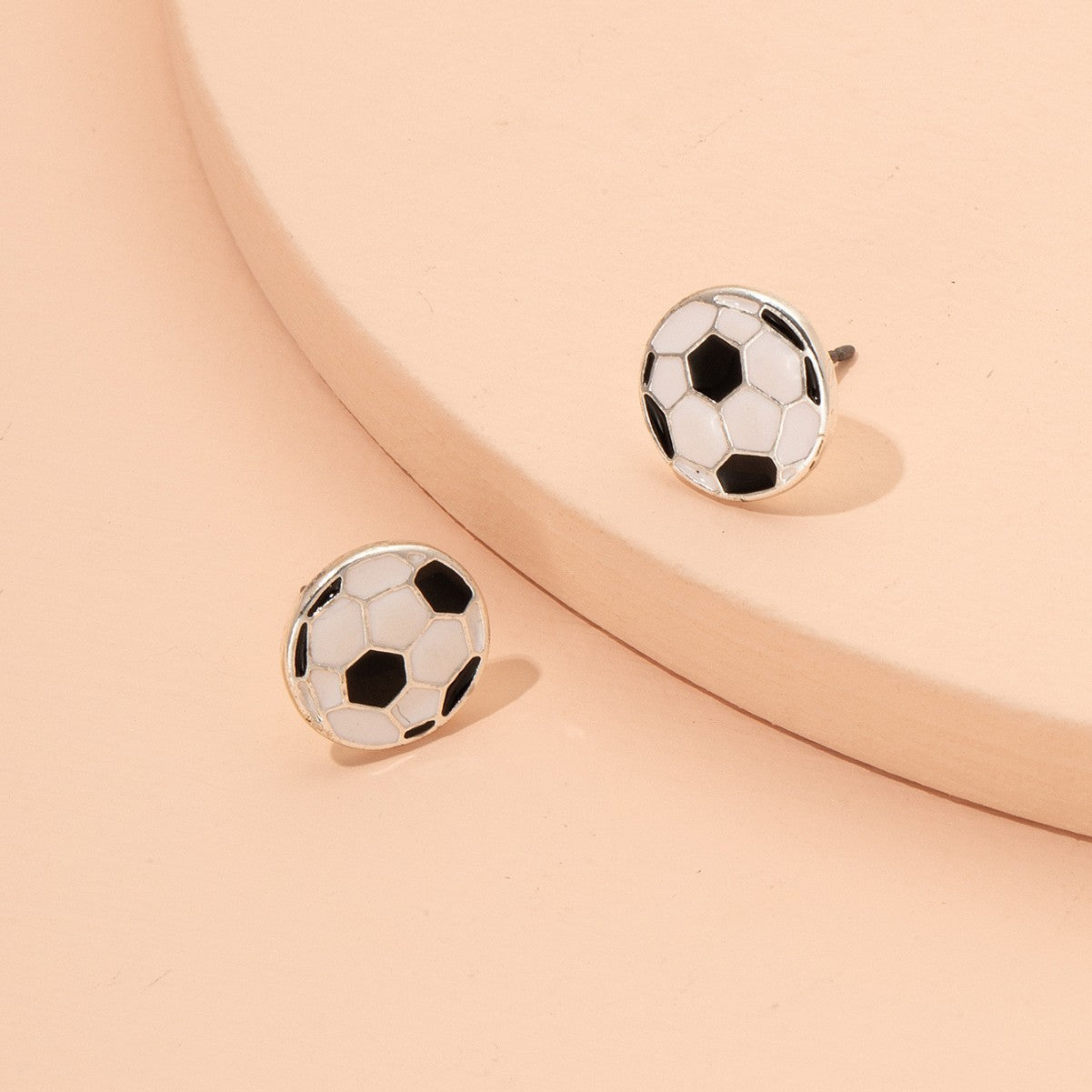European And American Sports Series Football Ear Studs