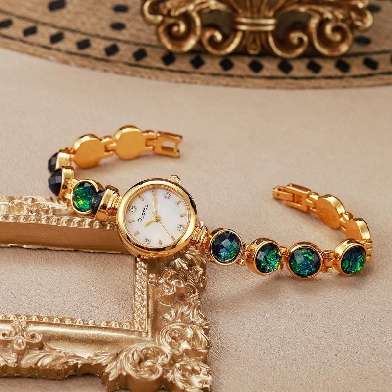 New Style Pre-Owned Light Luxury Pearl And Malachite Elegant Womens Watch