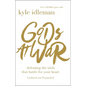 Gods at War: Defeating the Idols That Battle for Your Heart - Paperback
