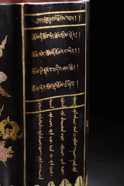 Hexagonal Lacquerware Pen Holder – Gold “Lucky Eight Treasures” Verse