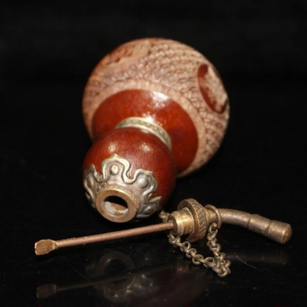 Chinese Natural Gourd Snuff Bottle