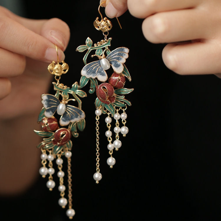 Dripping-oil Butterfly Leaf And Flower Bead Earrings