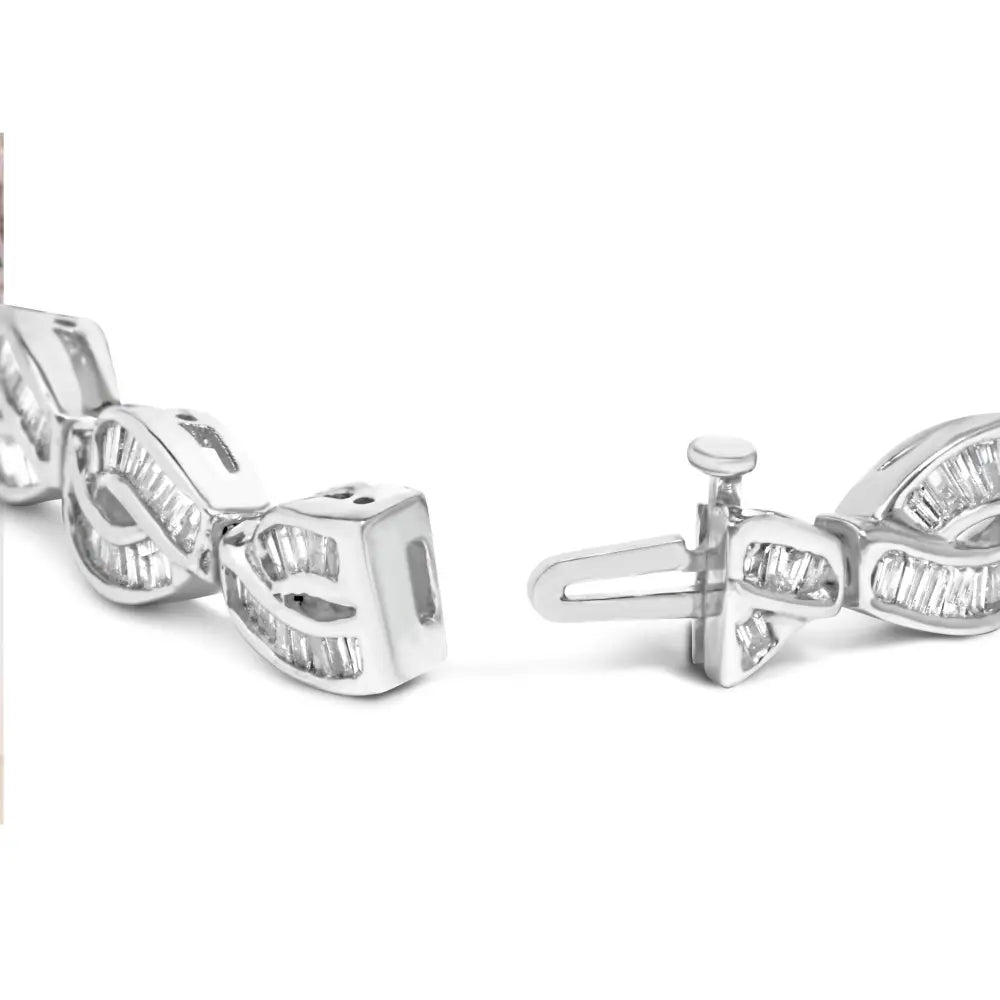 2 Cttw Baguette Diamond Vintage Art Deco Link Bracelet in 14K White Gold