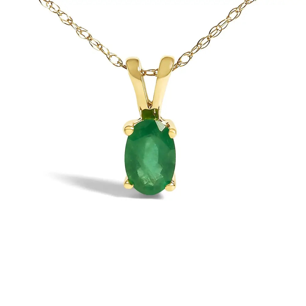 14K Yellow Gold Oval Green Emerald Solitaire Pendant Necklace 18 Inches