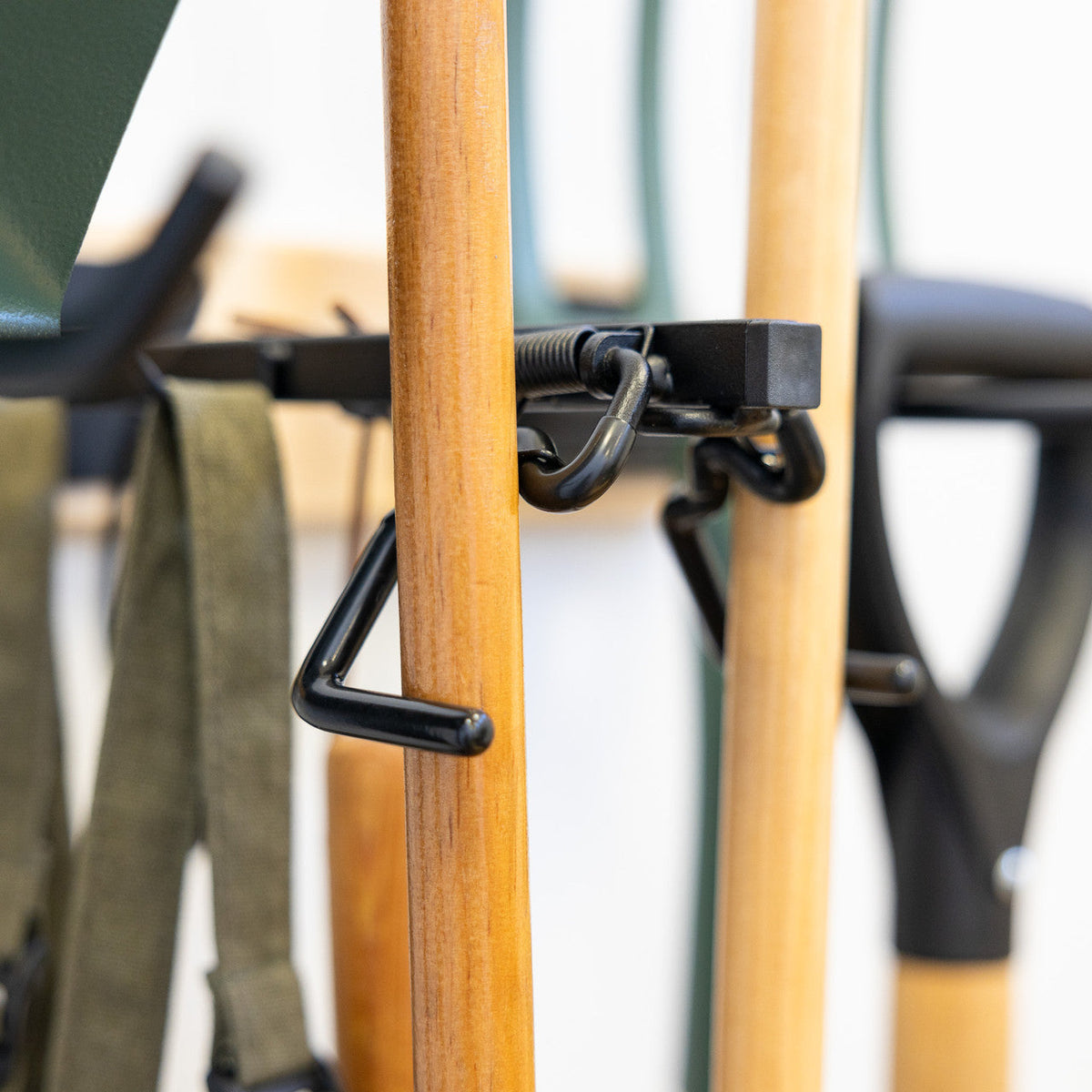 Rockbridge Garden Tool Organizer | Holds 125 lbs